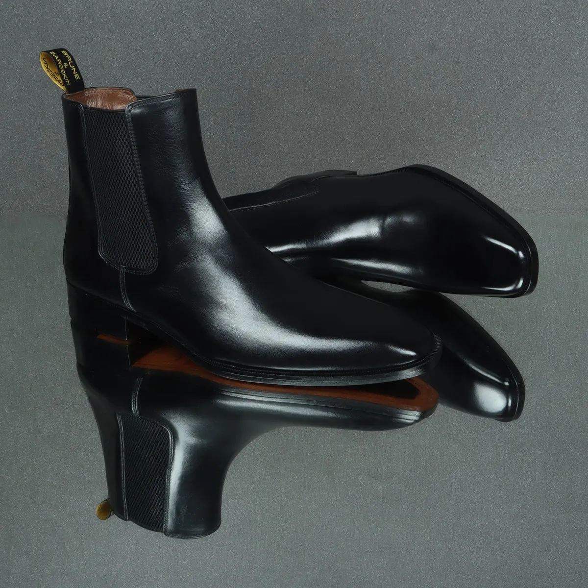 Black Chelsea Boots With Leather Sole