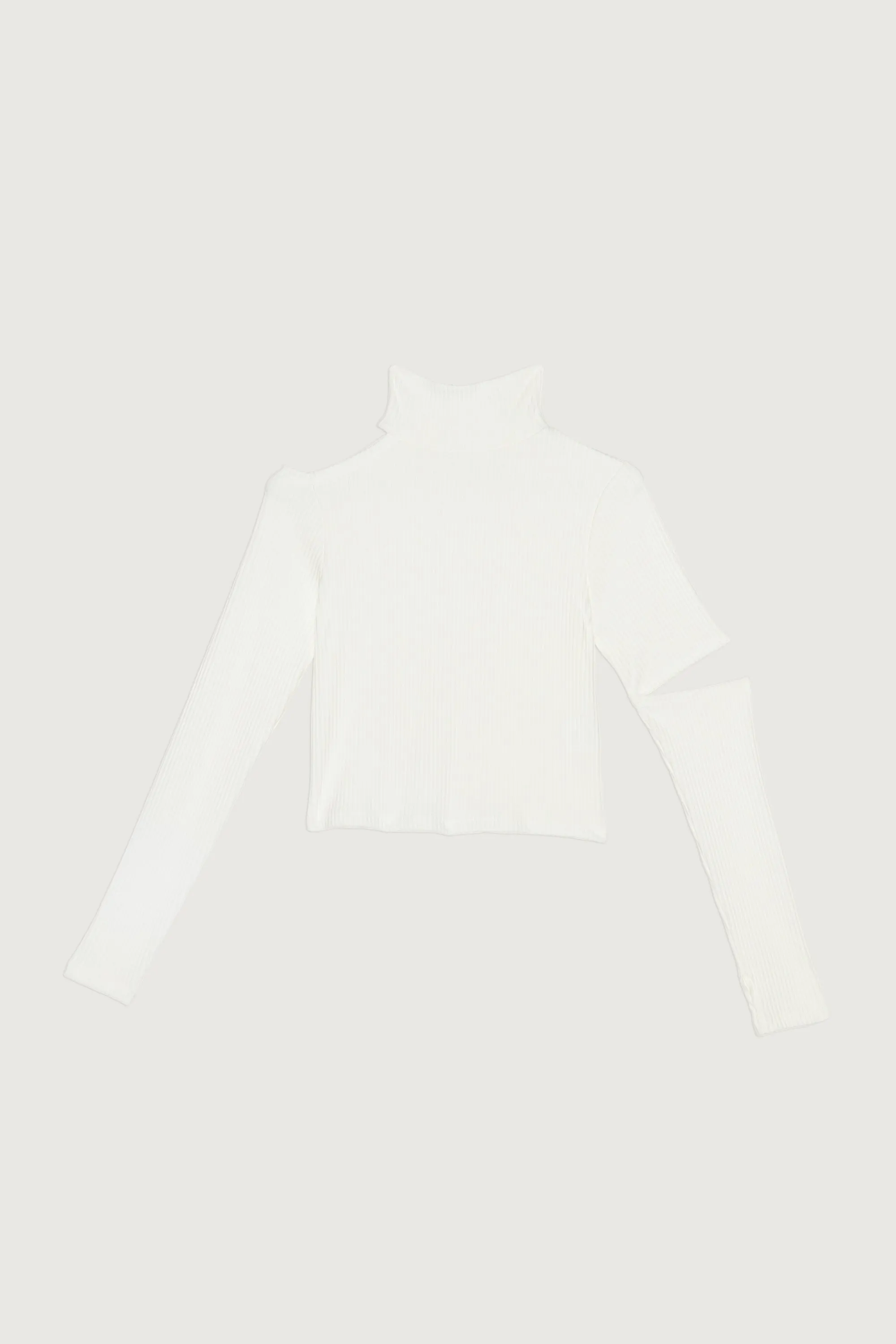 CUTOUT TURTLENECK TOP