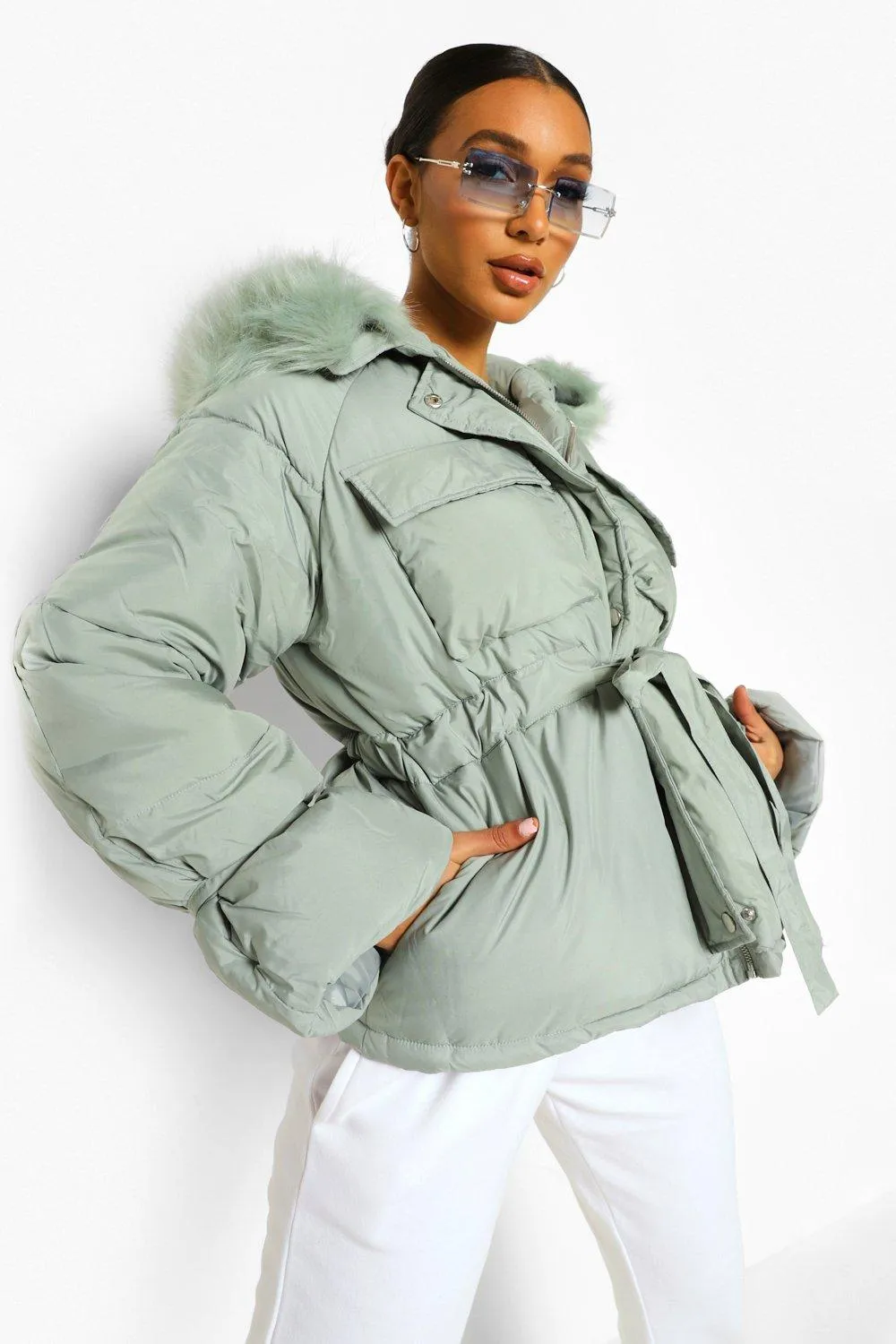 Faux Fur Trim Pocket Detail Puffer Jacket