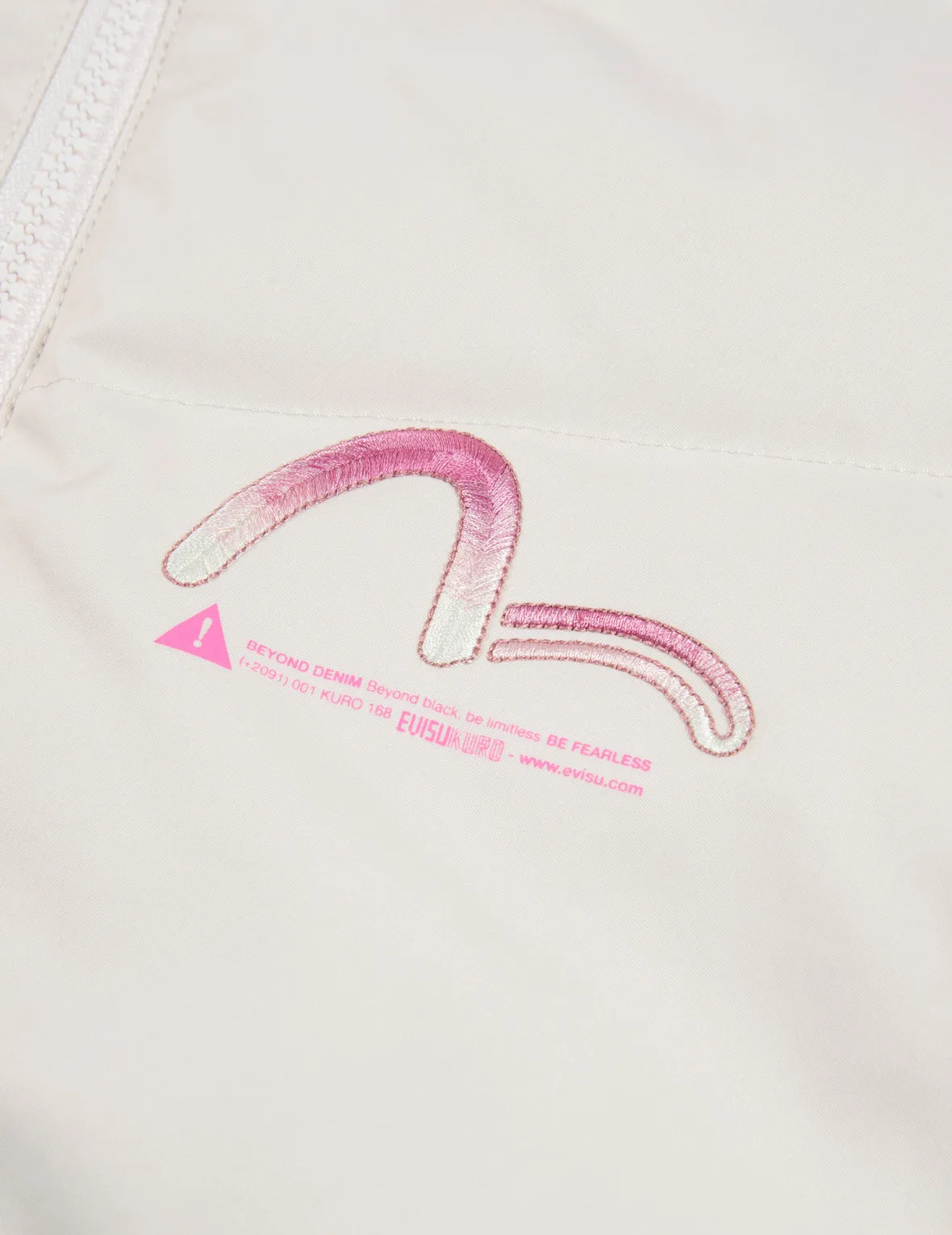 Gradient Seagull Embroidery Down Jacket