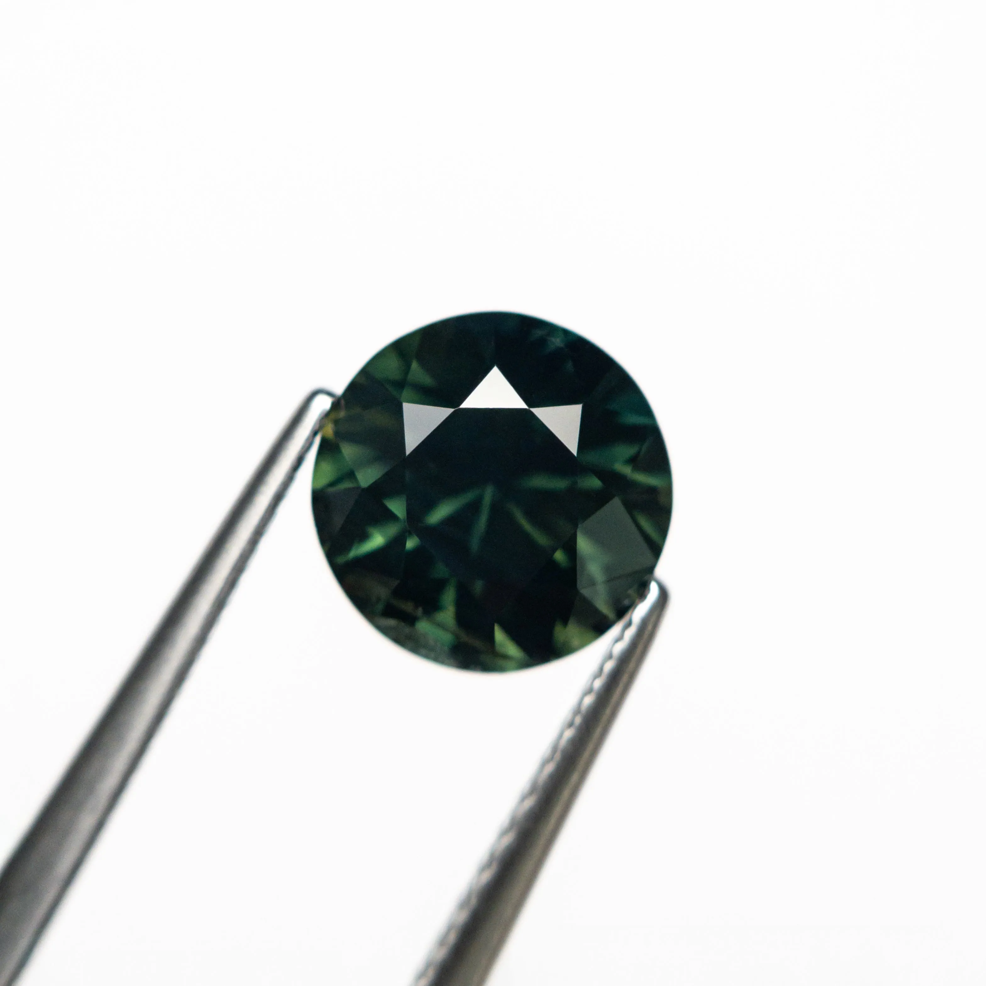 Green Brilliant Sapphire - 2.05ct Round