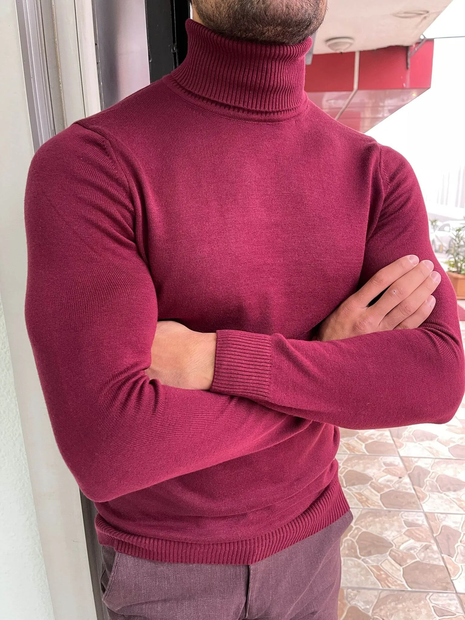 Hollo Claret Red Turtleneck