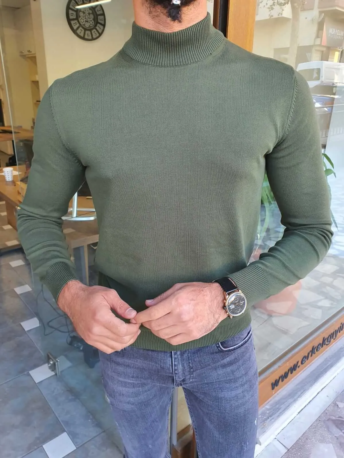 Hunza Green Turtleneck