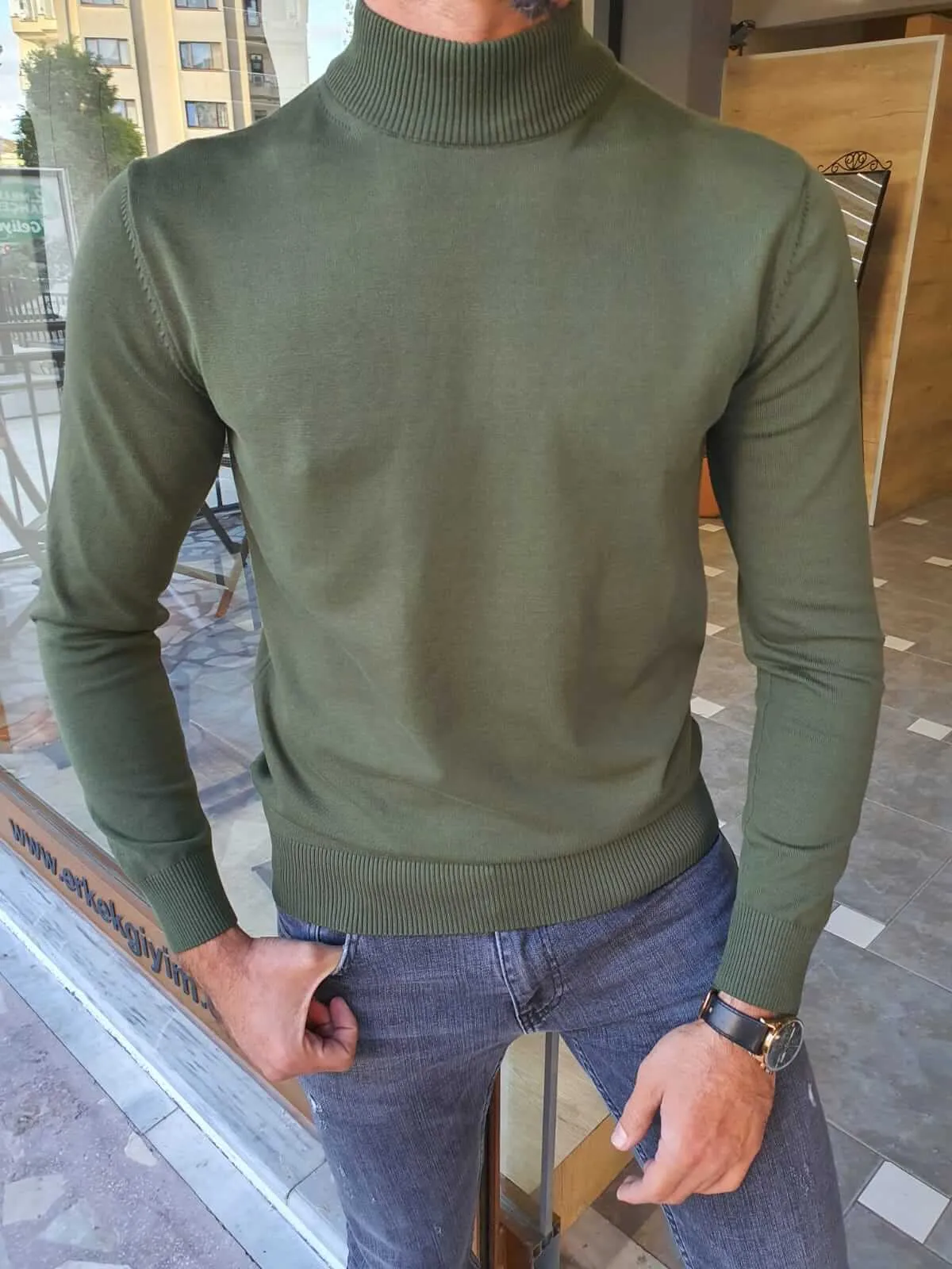 Hunza Green Turtleneck