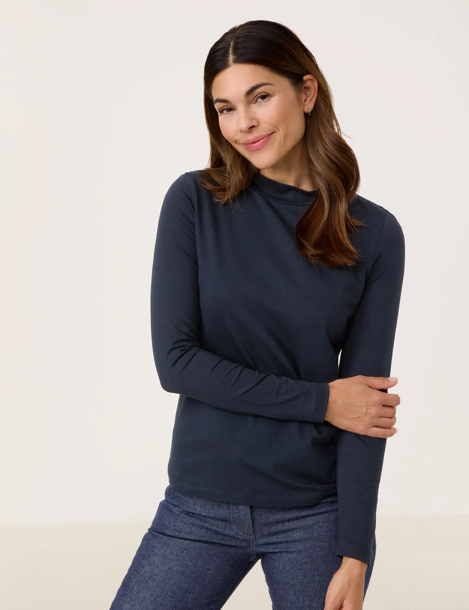 Long sleeve jersey top with a turtleneck