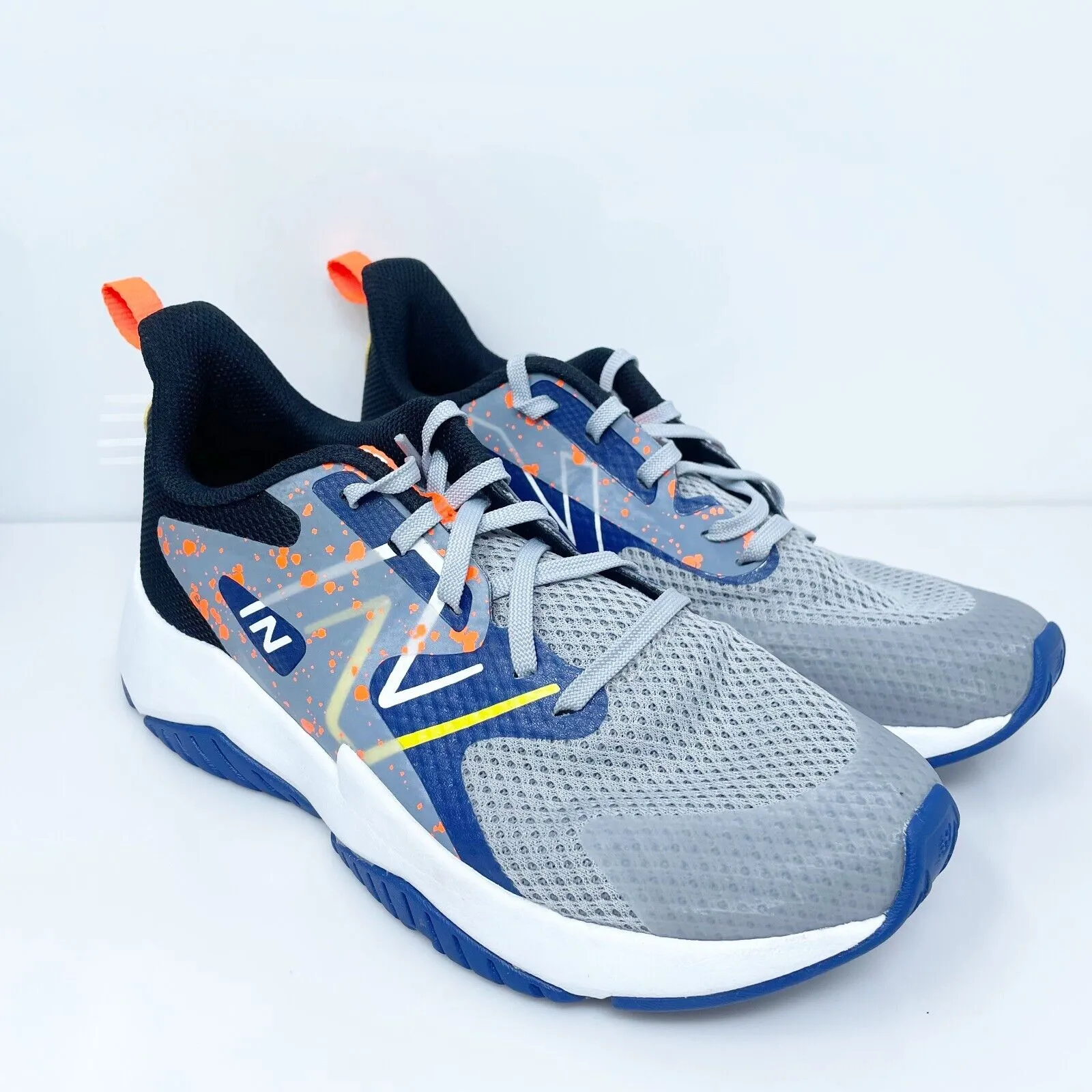 New Balance Boys Rave Run V2 GKRAVGN2 Gray Running Shoes Sneakers Size 5 M