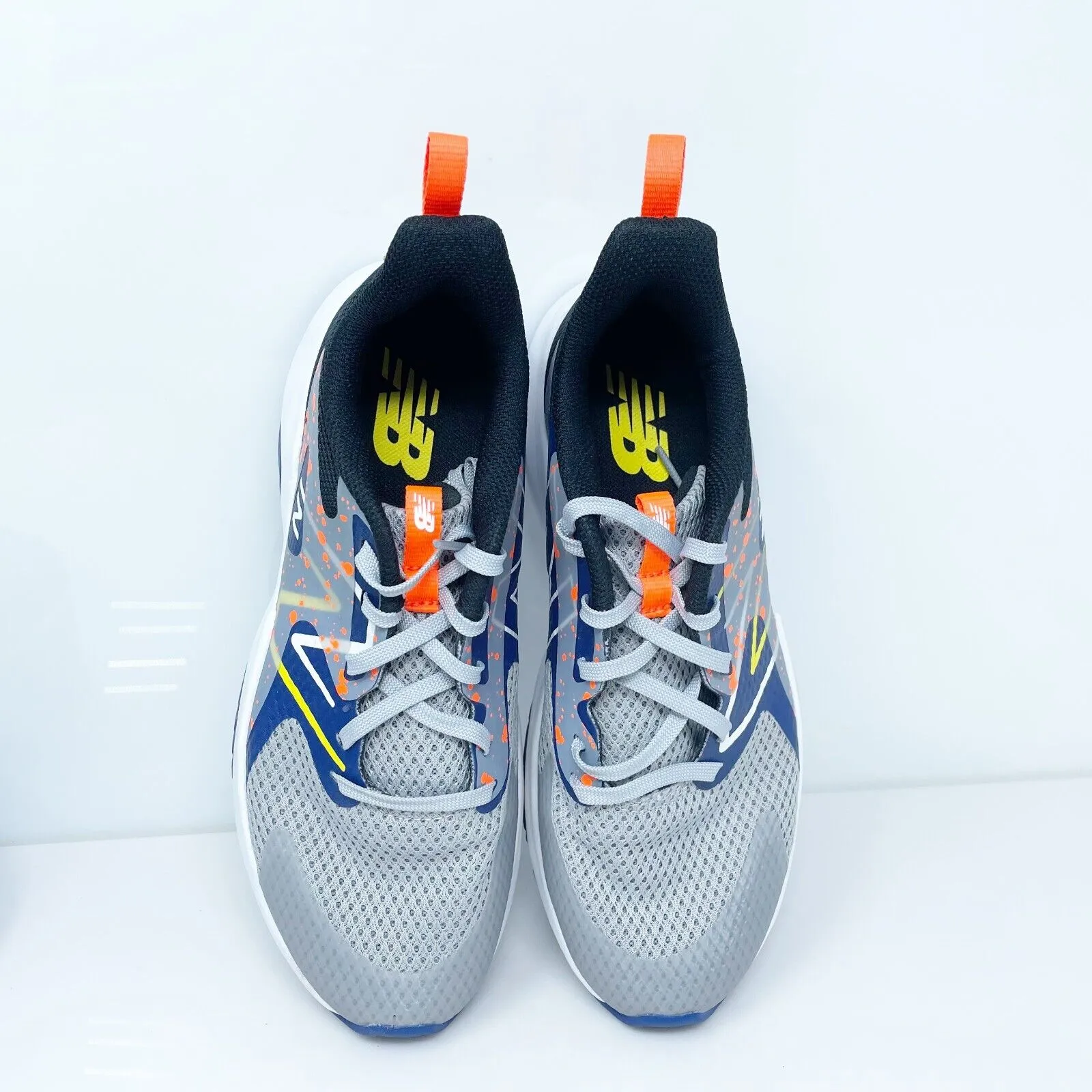 New Balance Boys Rave Run V2 GKRAVGN2 Gray Running Shoes Sneakers Size 5 M