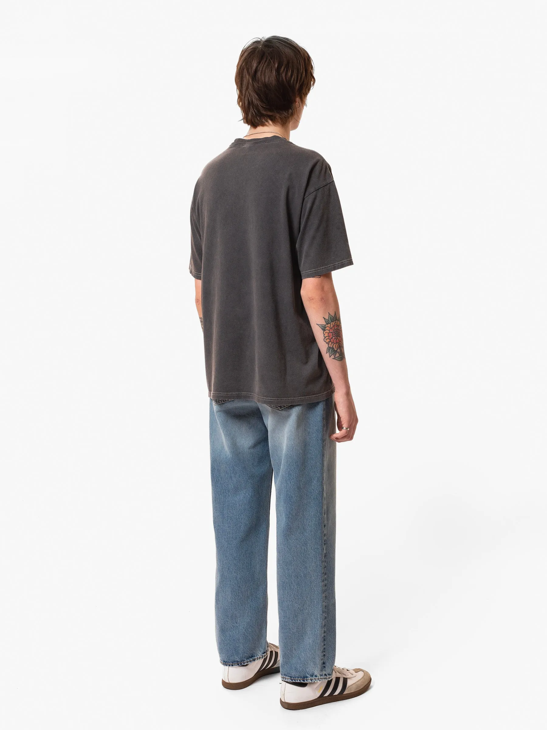 Nudie Jeans Koffe Trummor Tee Antracite