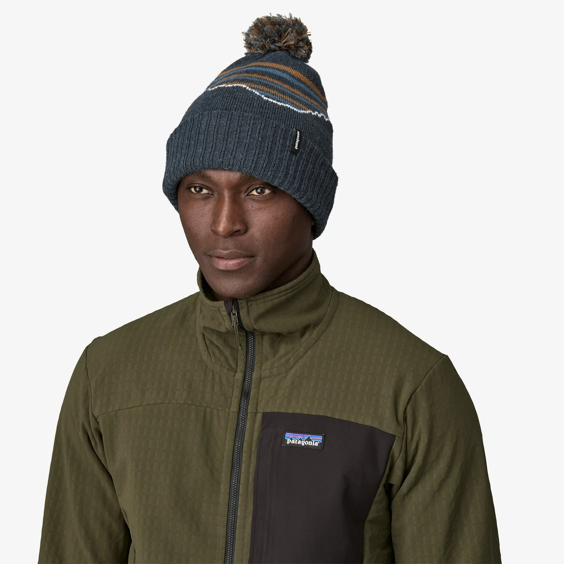 Patagonia Powder Town Beanie : Fitz Roy Stripe Knit: Smolder Blue