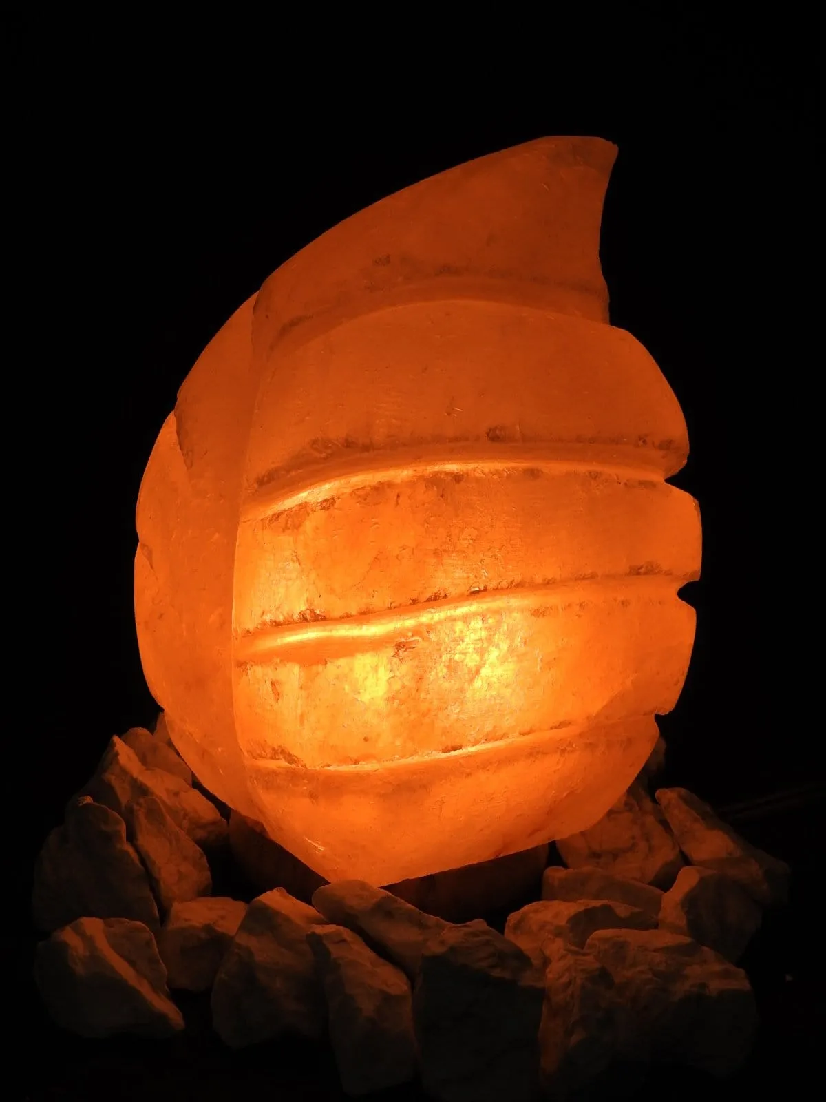 Pink Himalayan Salt Lamp (Leaf-Shaped)