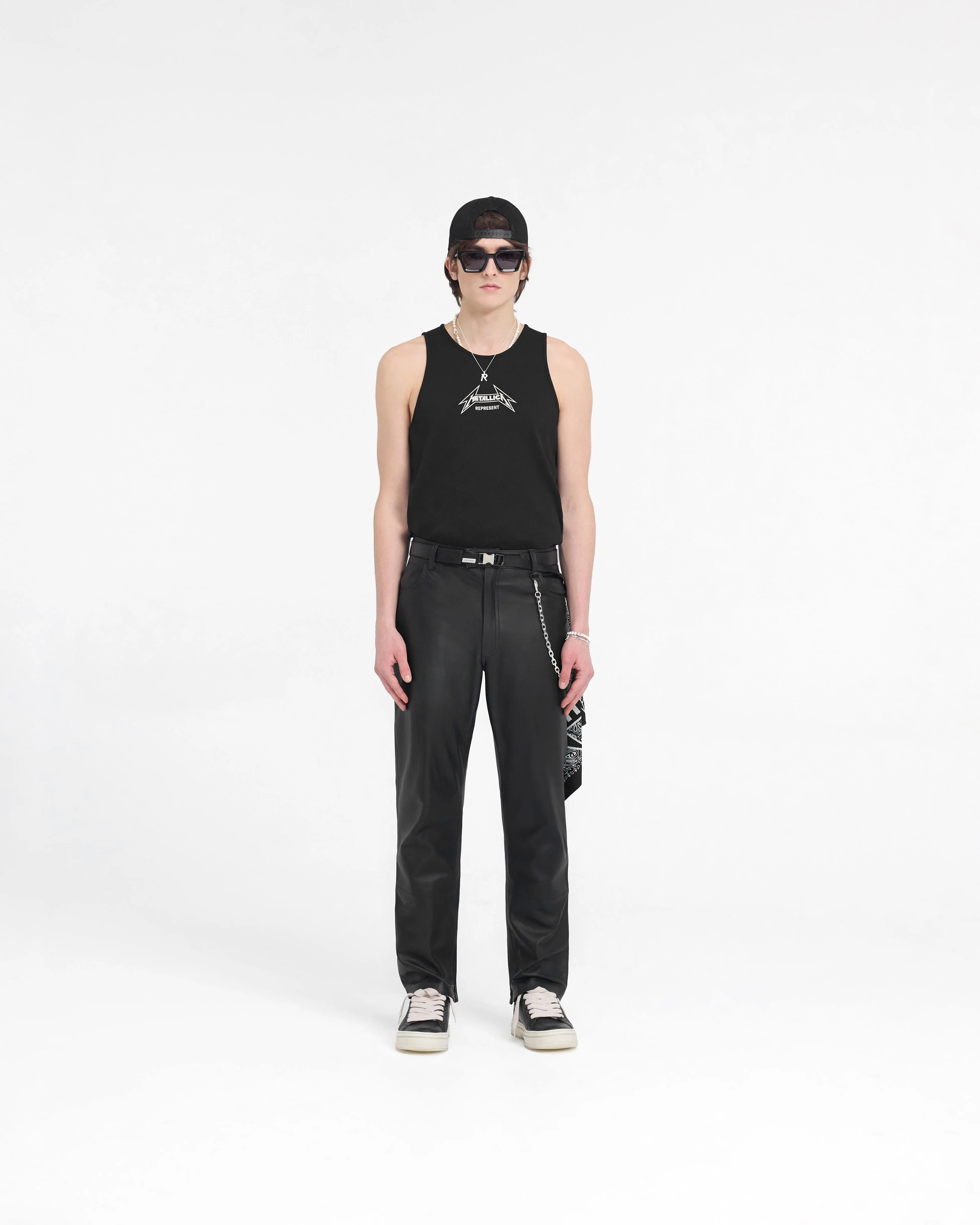 Represent X Metallica‚Ñ¢Ô∏è Local Crew Vest - Jet Black