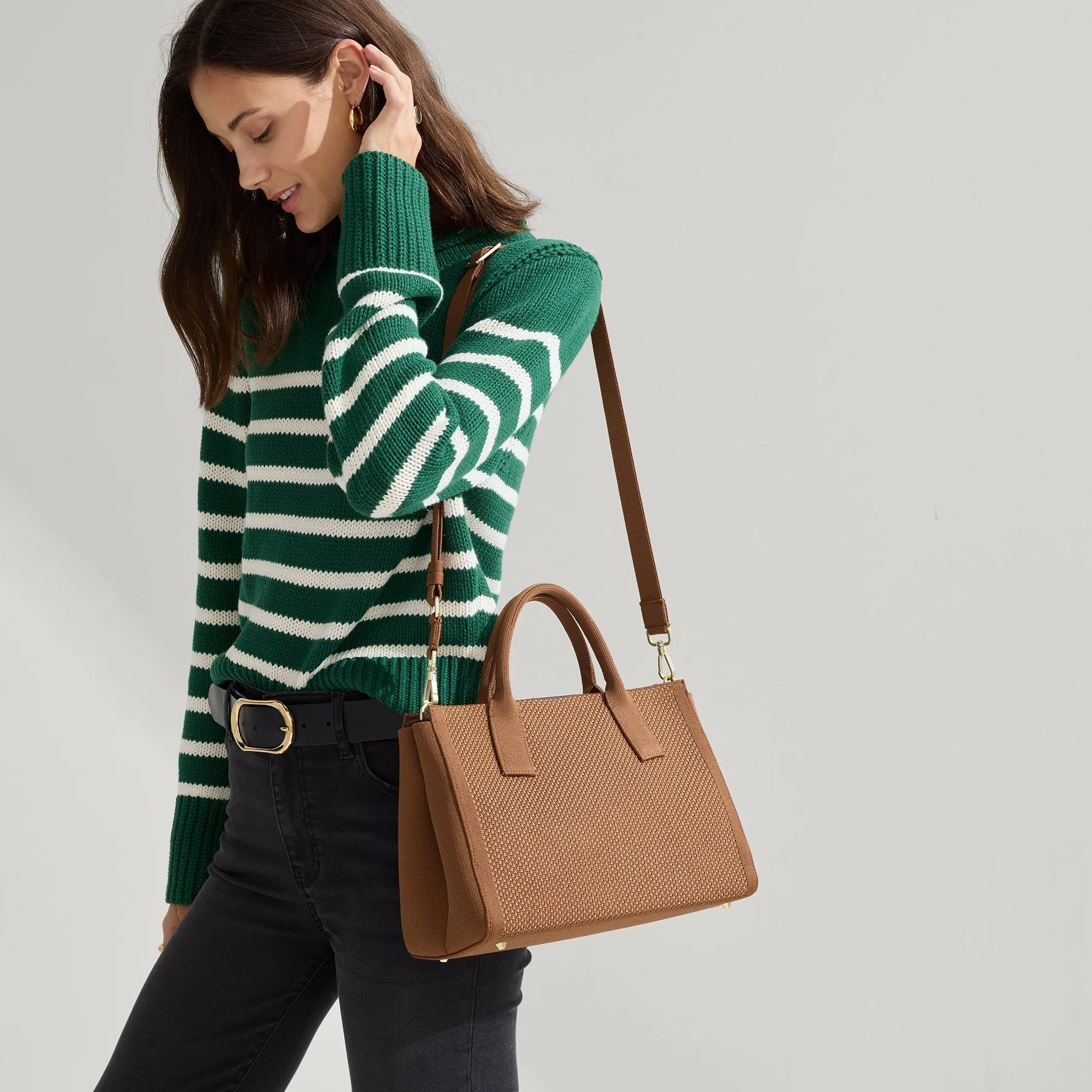 The Classic Handbag in Sierra Brown