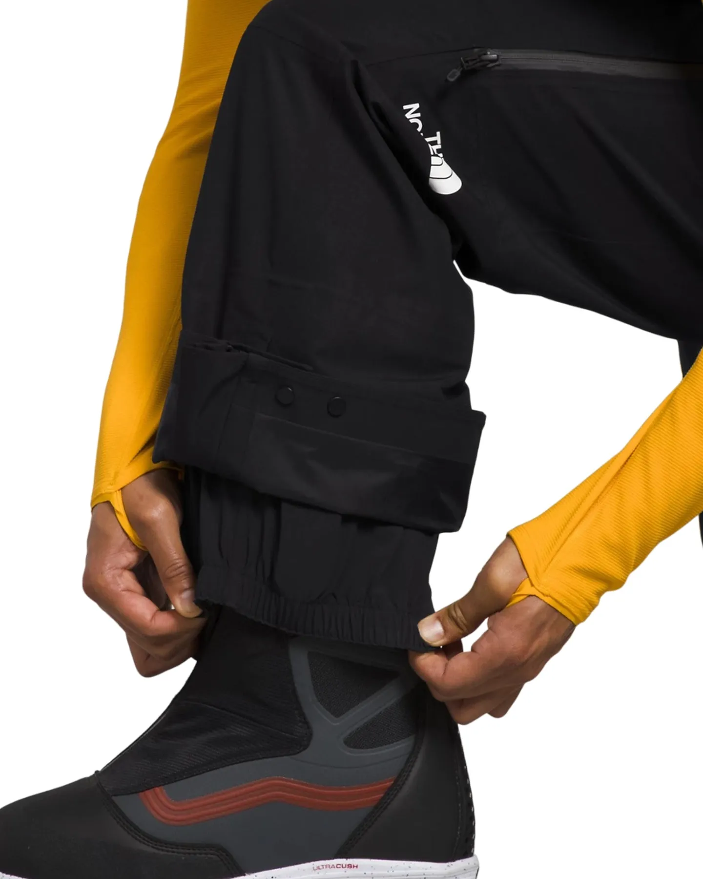 The North Face Men's Ceptor Snow Bib - Tnf Black | Shop Snow Pants & Suits at Trojan Wake Ski Snow & Snow Skiers War