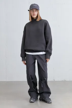 TURTLENECK SWEATSHIRT